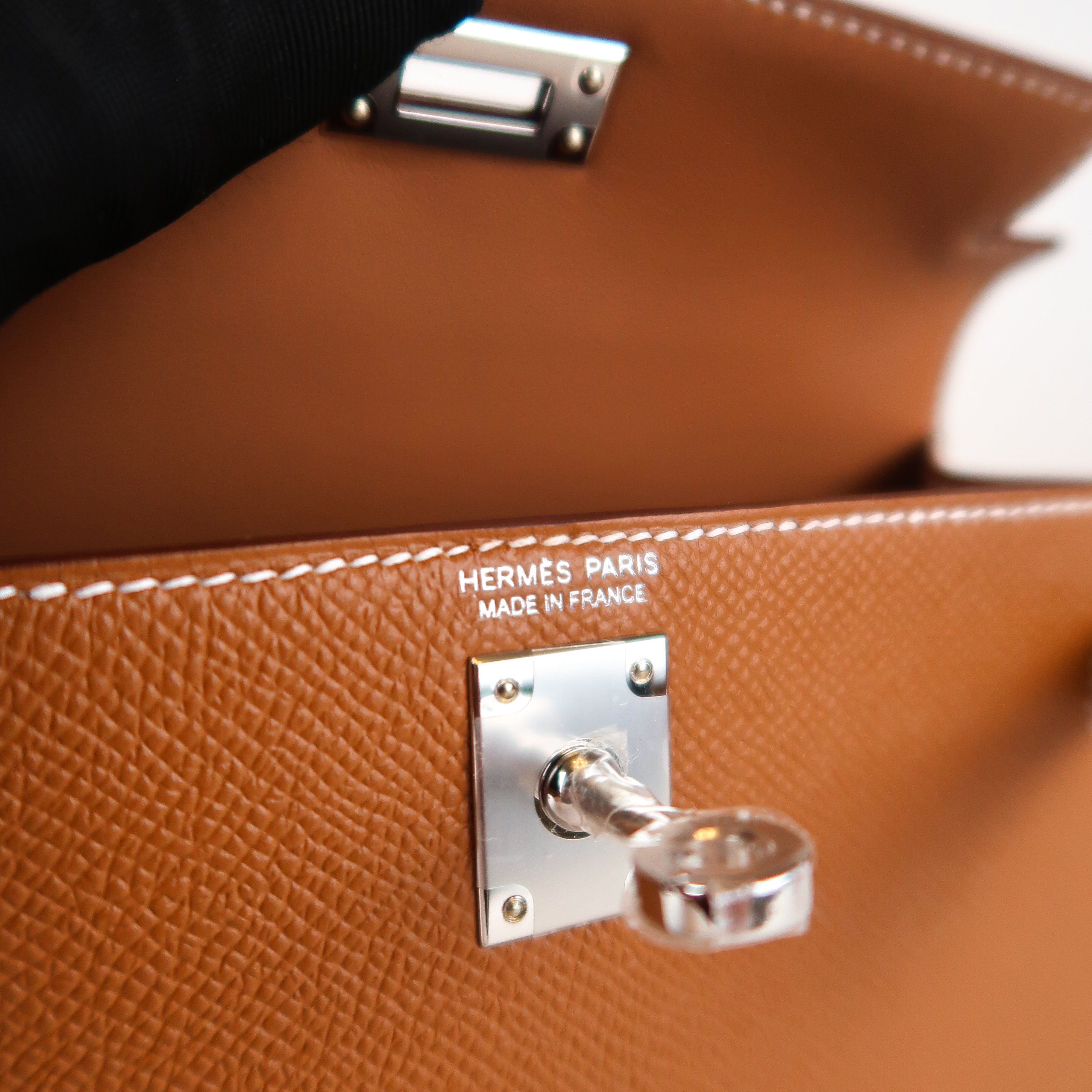 Hermès Gold Epsom Mini Kelly (PHW | 2026)