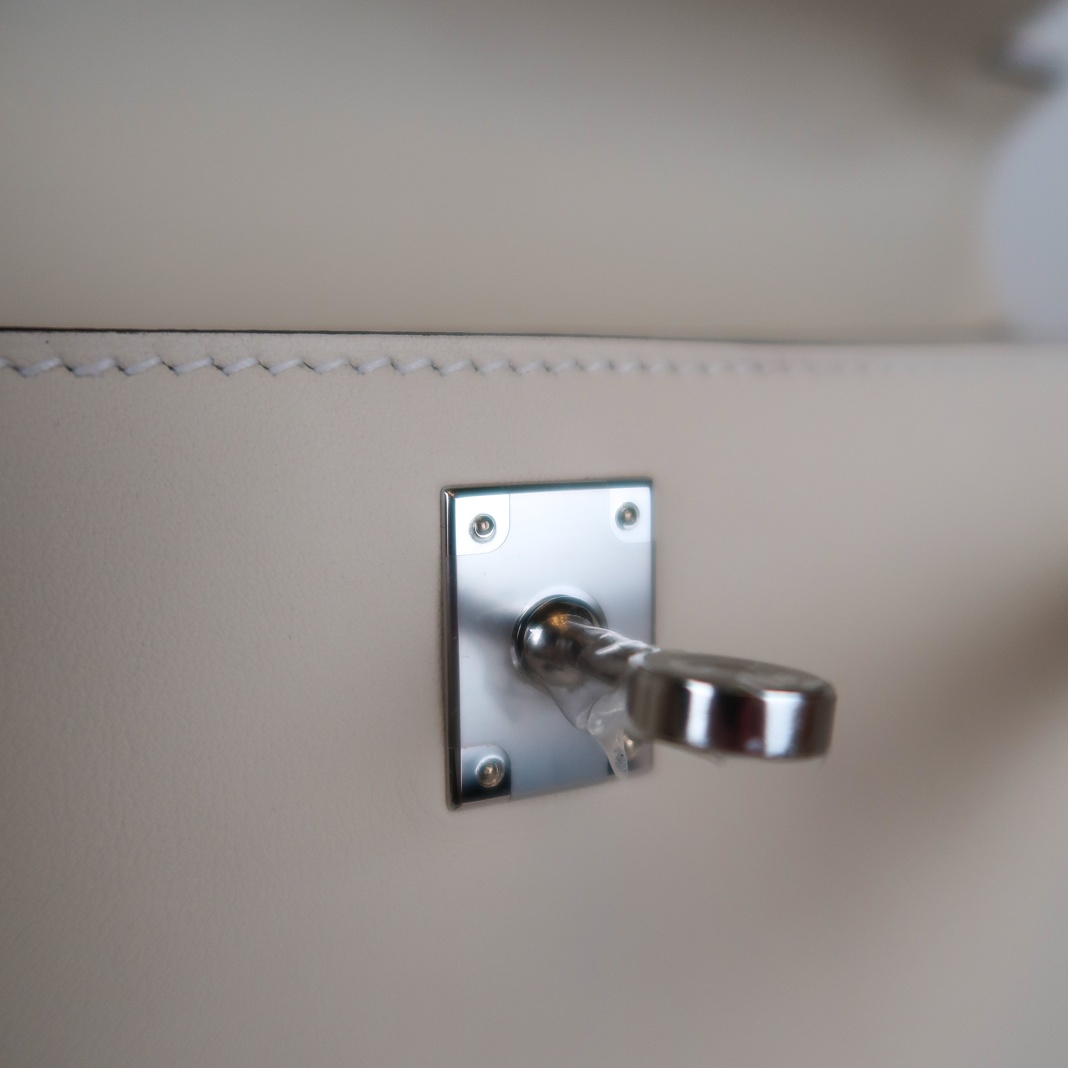 Hermès Nata Swift Kelly Pochette (PHW | 2026)