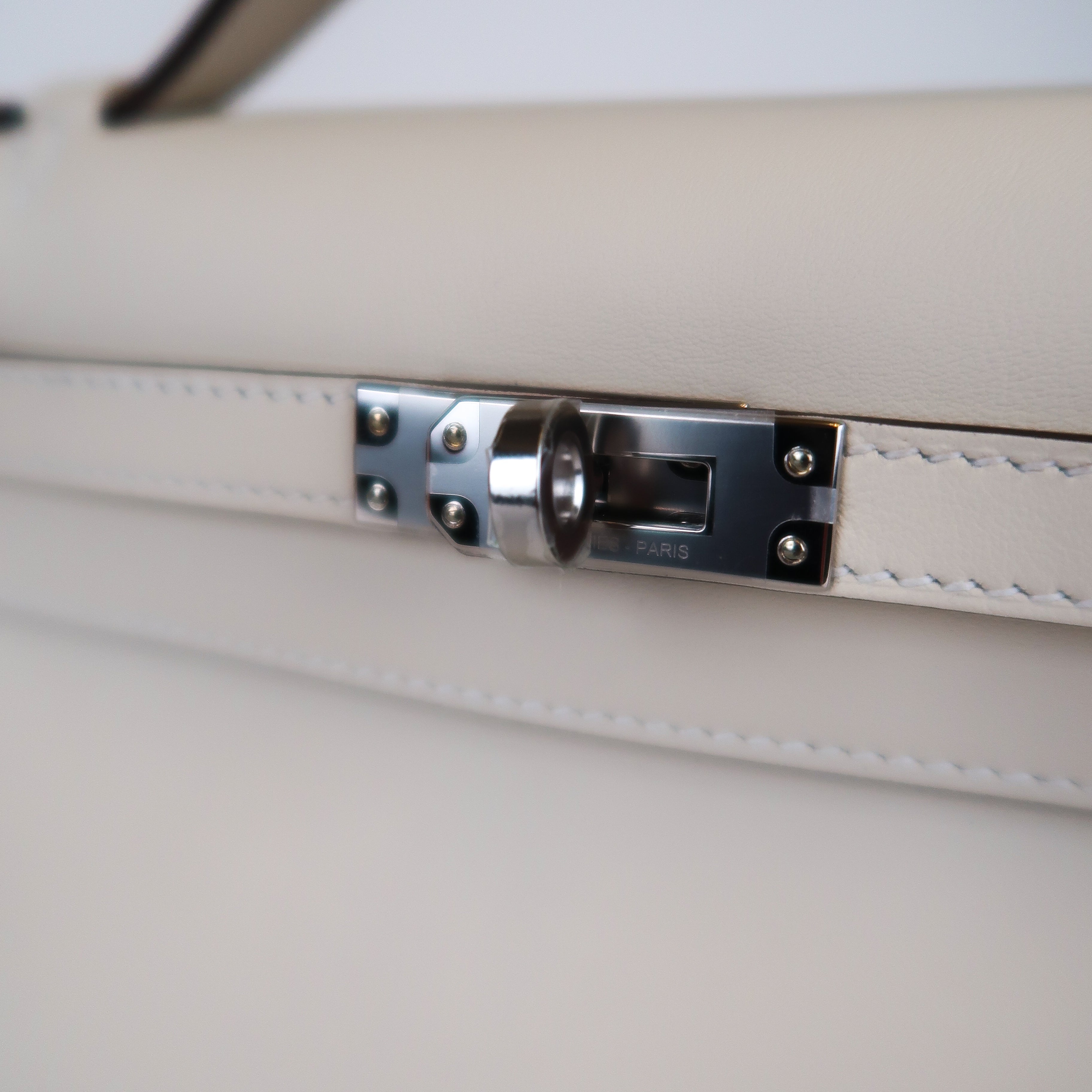 Hermès Nata Swift Kelly Pochette (PHW | 2026)