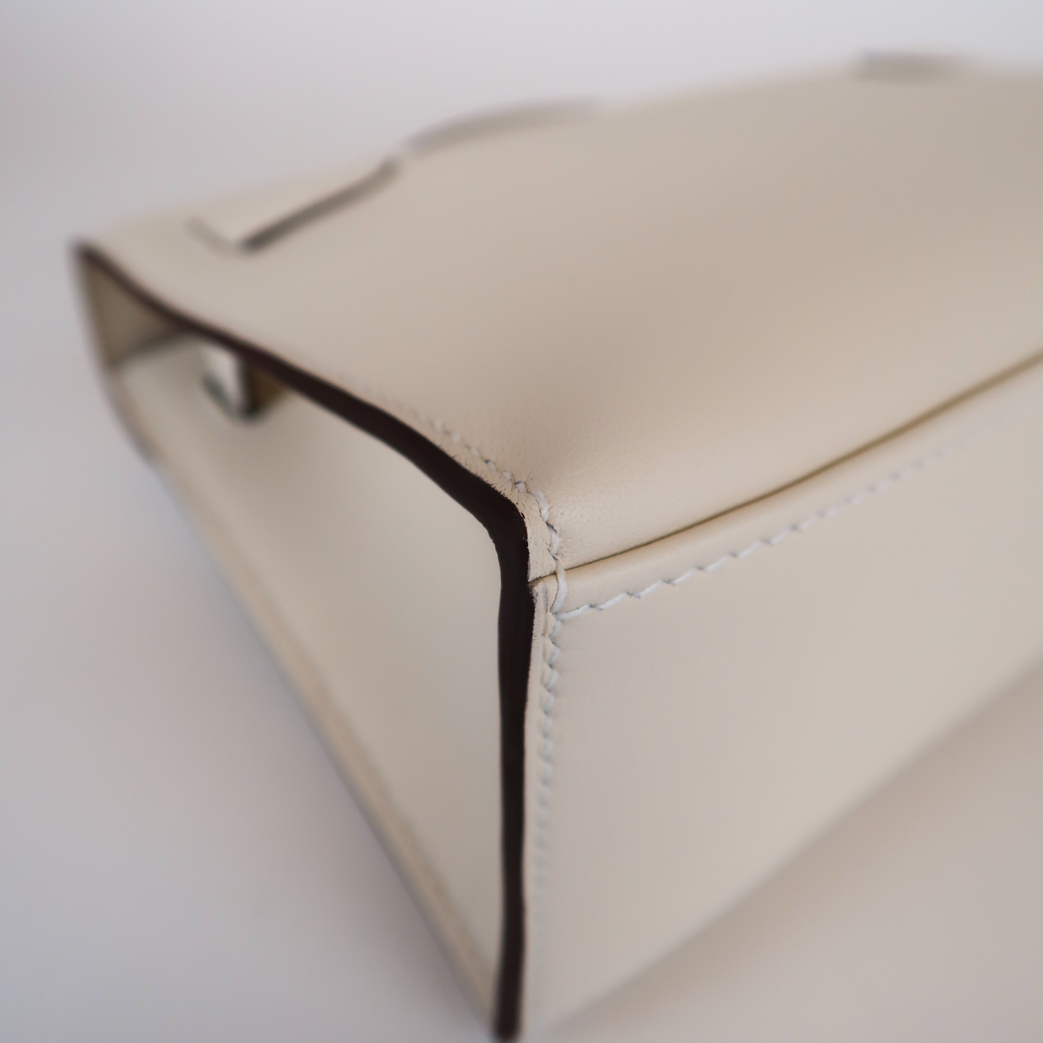Hermès Nata Swift Kelly Pochette (PHW | 2026)