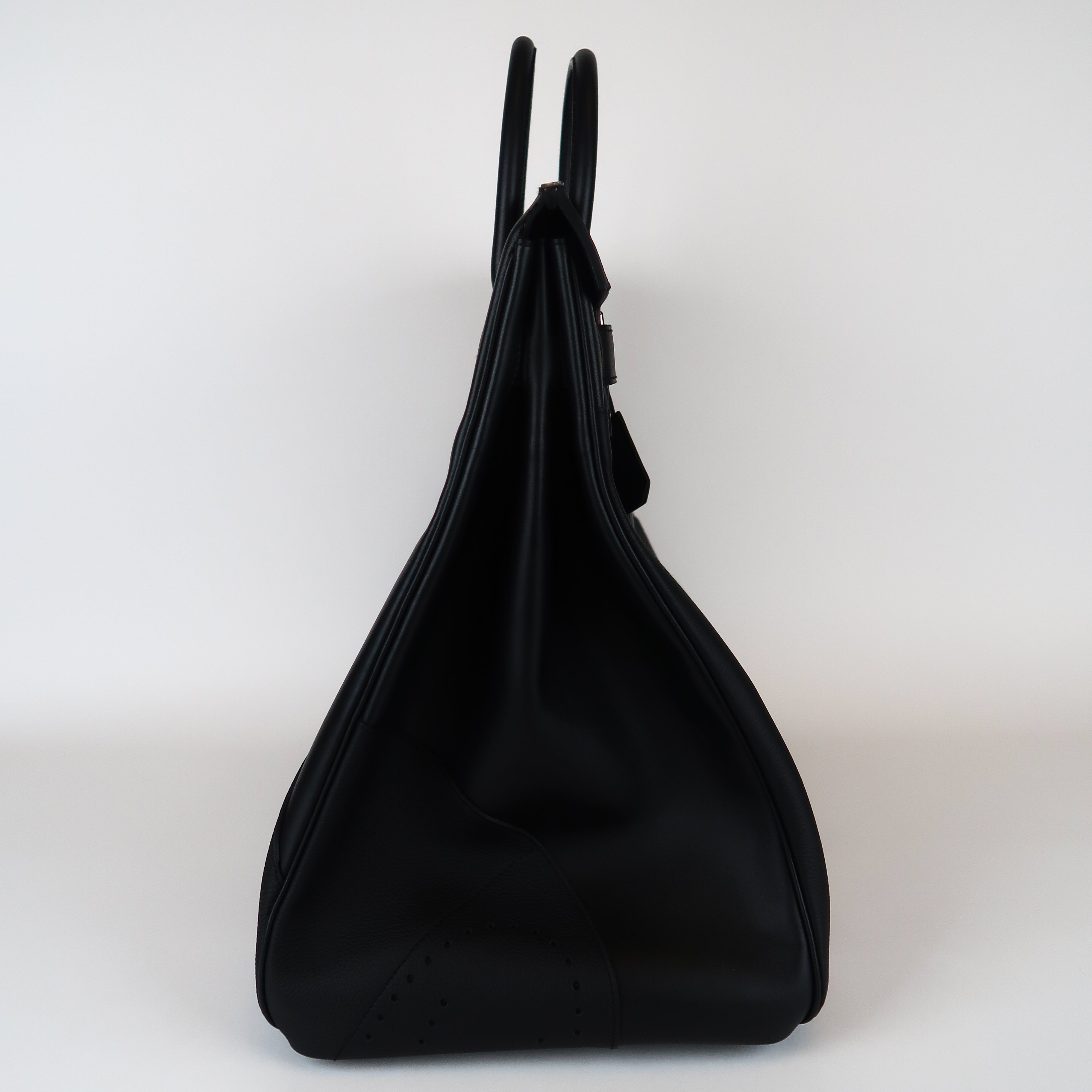 Hermès Noir Hac 50 en Selle (PHW | 2025)