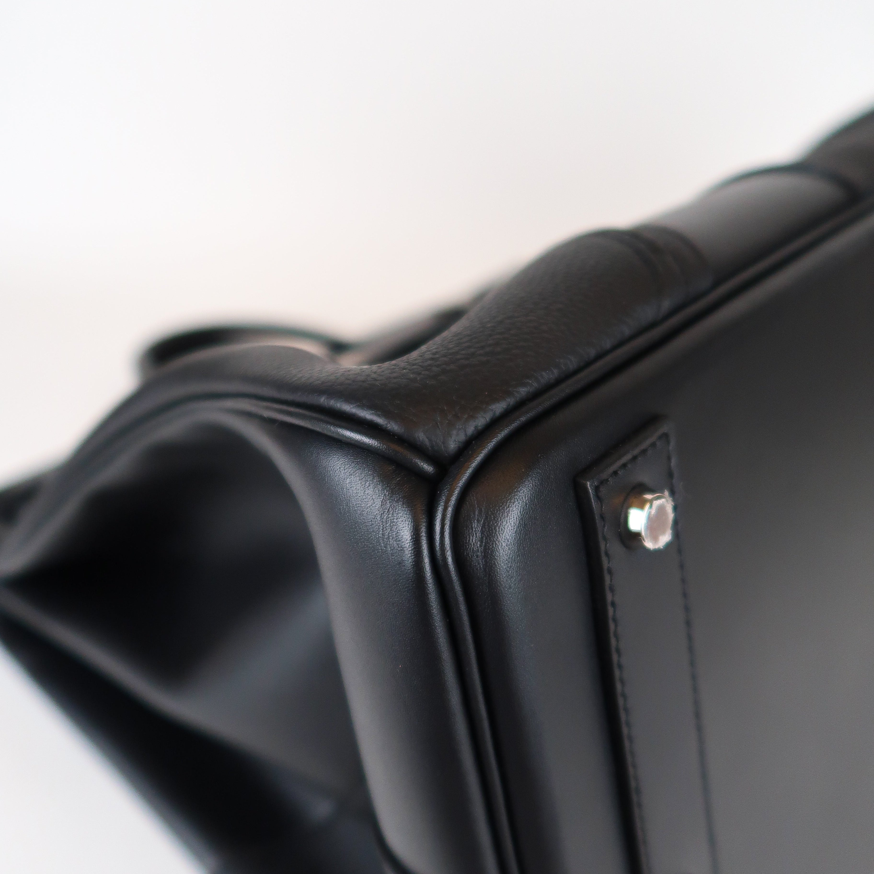 Hermès Noir Hac 50 en Selle (PHW | 2025)