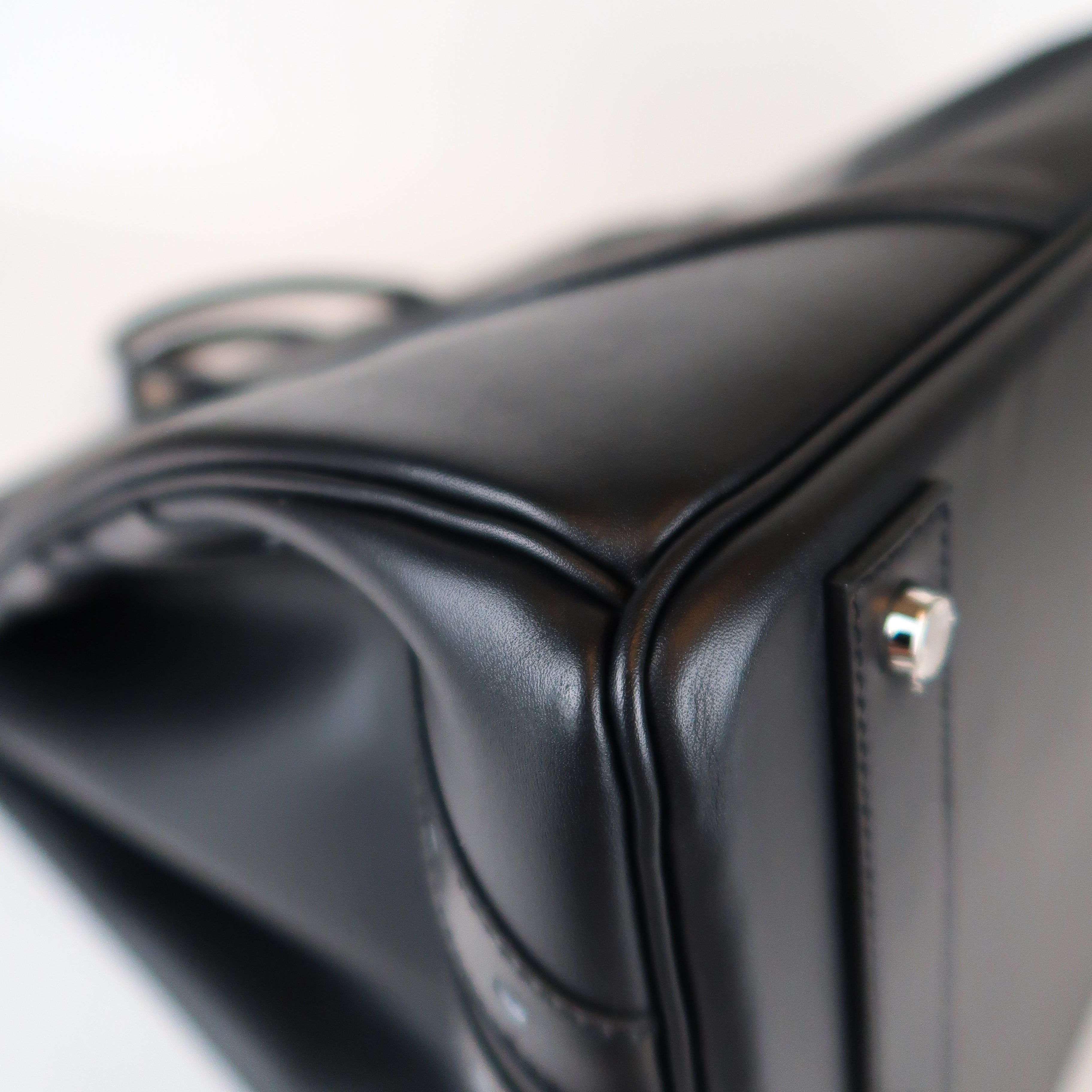 Hermès Noir Hac 50 en Selle (PHW | 2025)