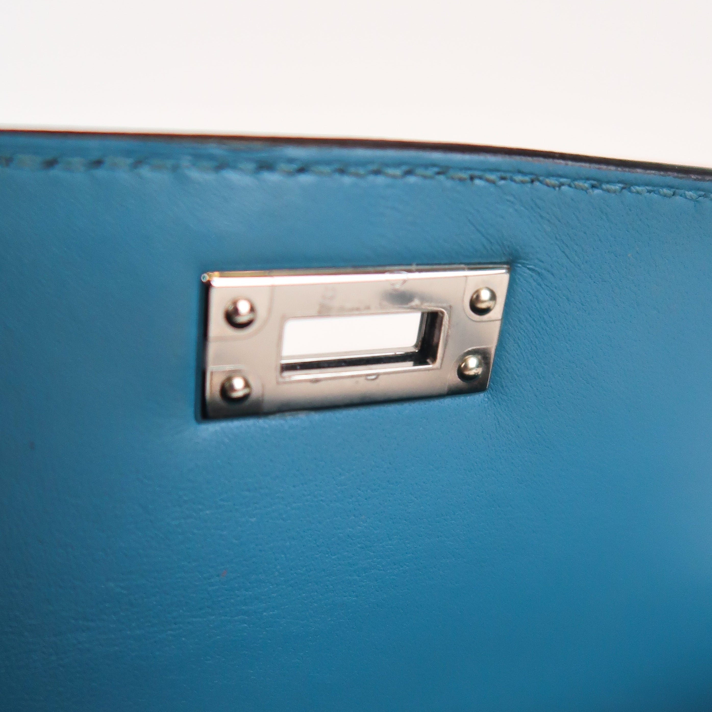 Hermès Tricolor Bleu Jean/Ecorce/Sesame Epsom Mini Kelly (PHW | 2024)