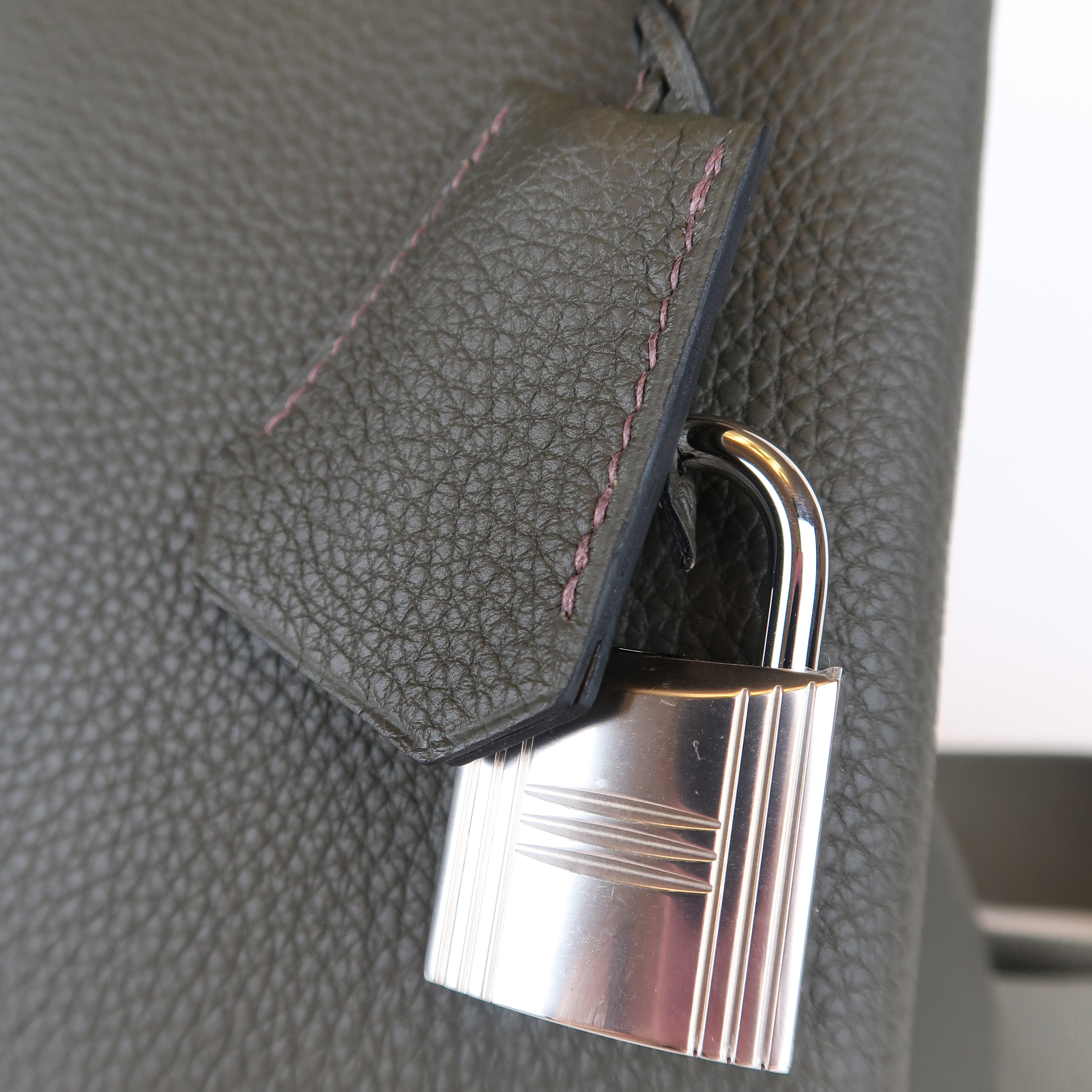 Hermès Vert de Gris Togo Hac a Dos GM (PHW | 2022)