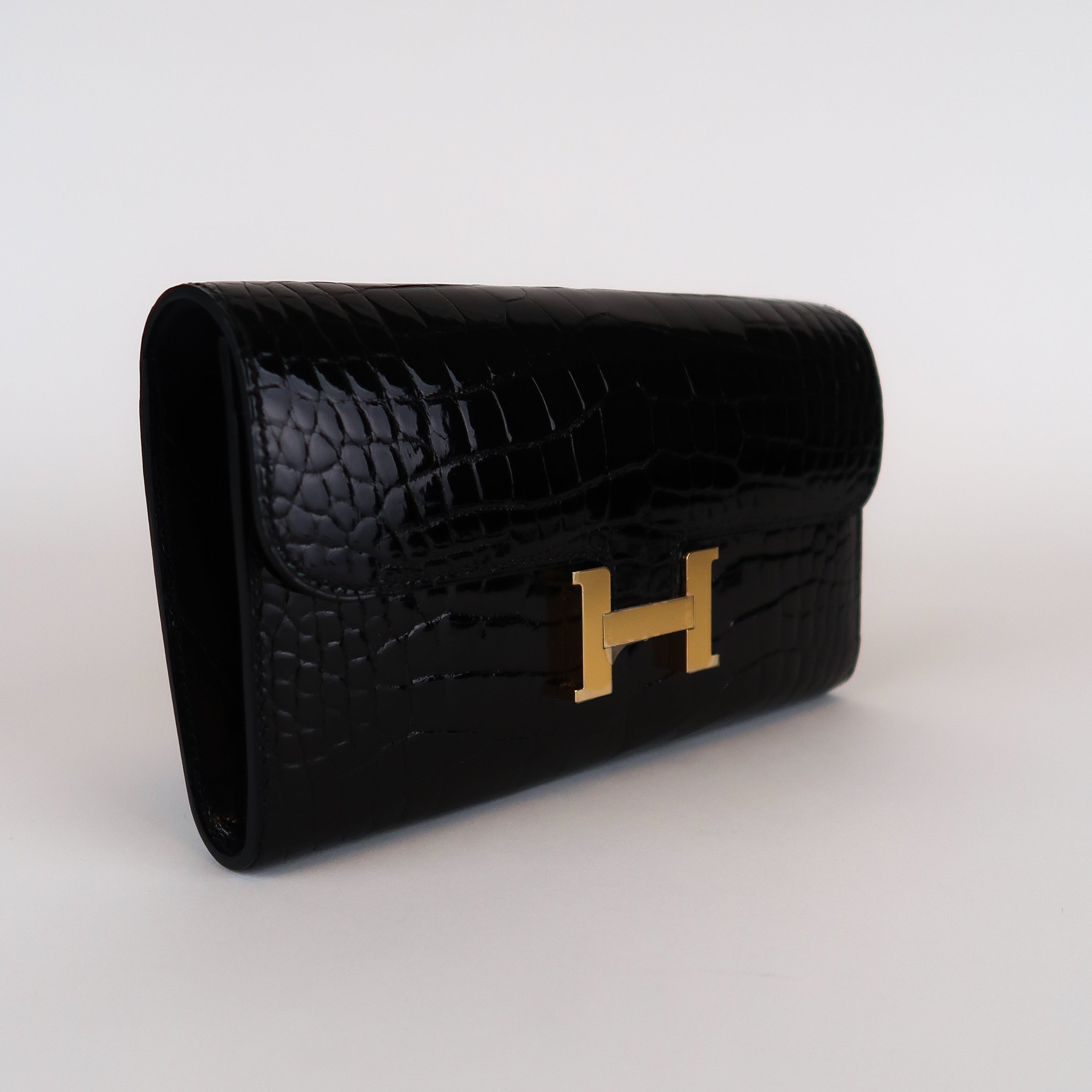 Hermès Noir Shiny Alligator Constance To Go (GHW | 2023)