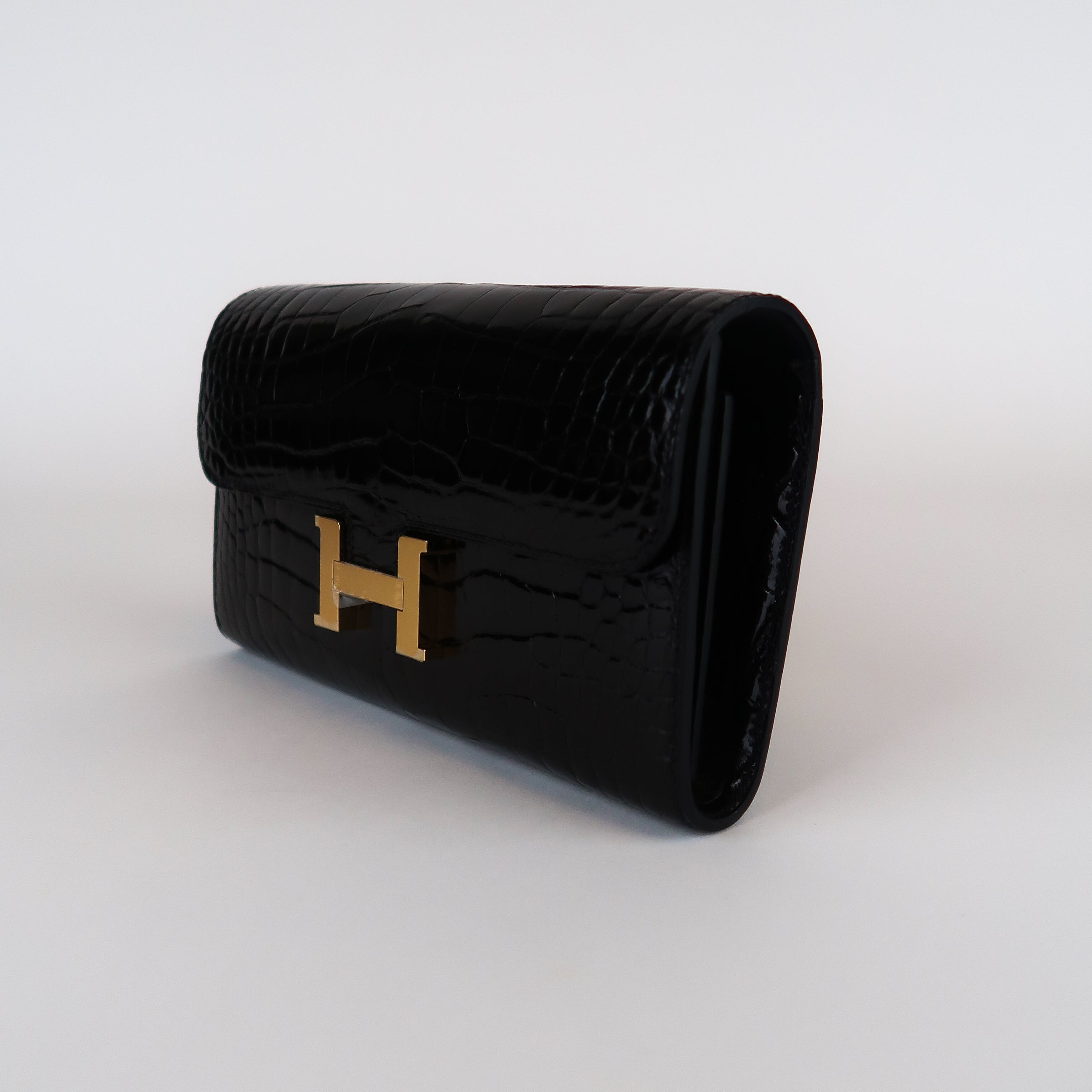 Hermès Noir Shiny Alligator Constance To Go (GHW | 2023)