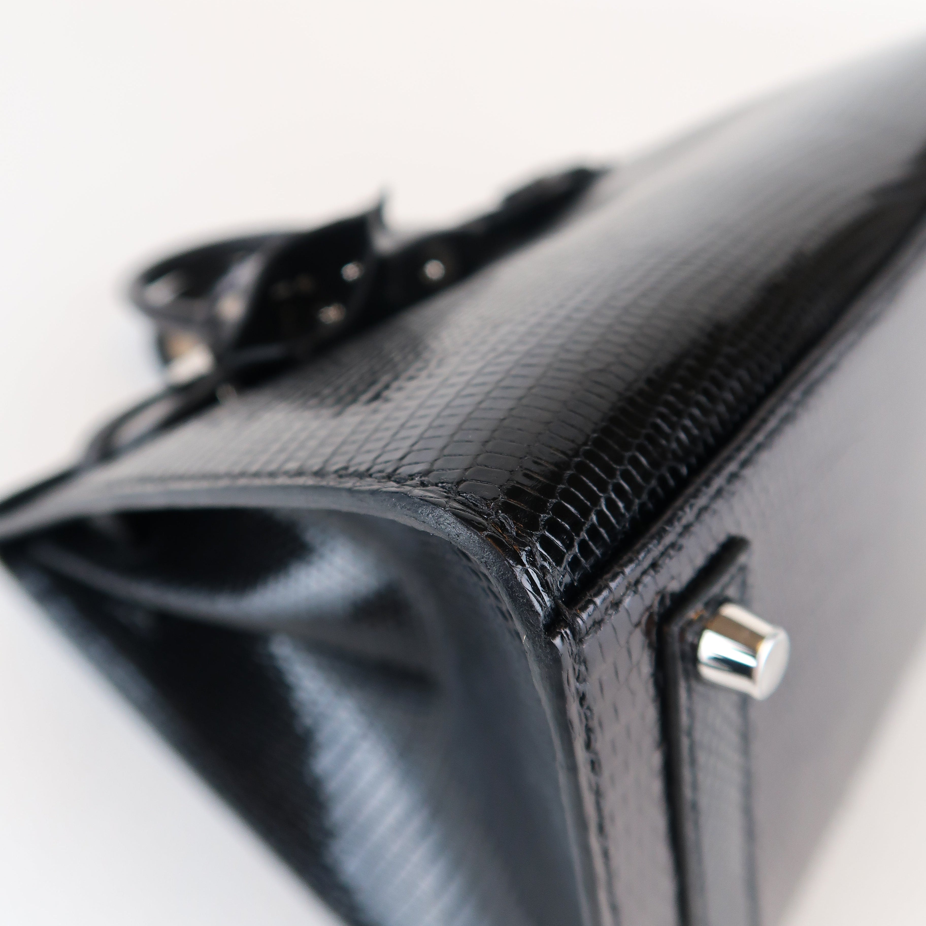Hermès Noir Niloticus Lizard Birkin 20 (PHW | 2024)