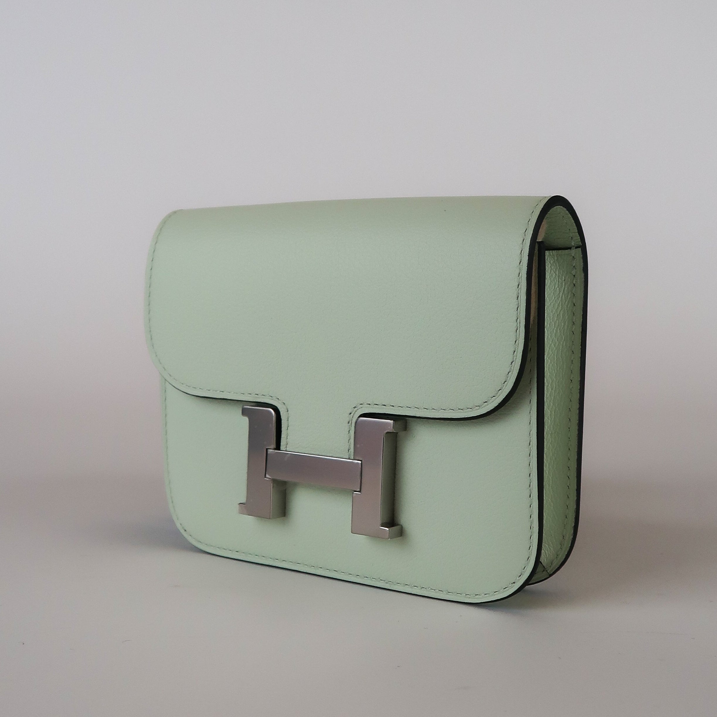 Hermès Vert Fizz Chevre Constance Slim Wallet (PHW | 2022)