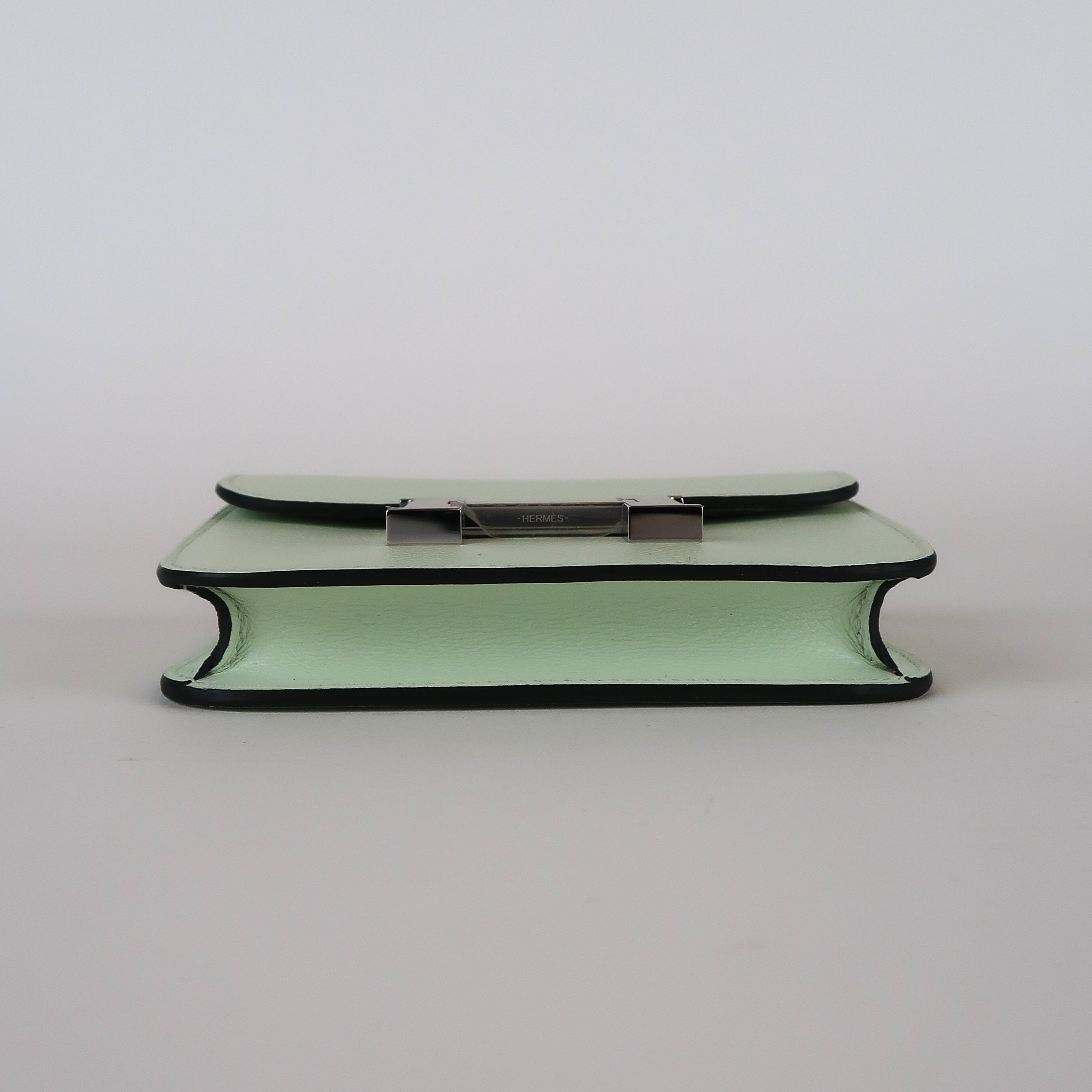 Hermès Vert Fizz Chevre Constance Slim Wallet (PHW | 2022)